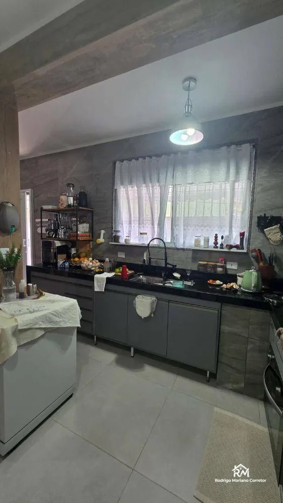 Casa, 4 quartos, 253 m² - Foto 6