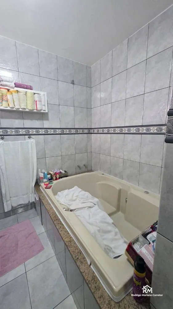 Casa, 4 quartos, 253 m² - Foto 29