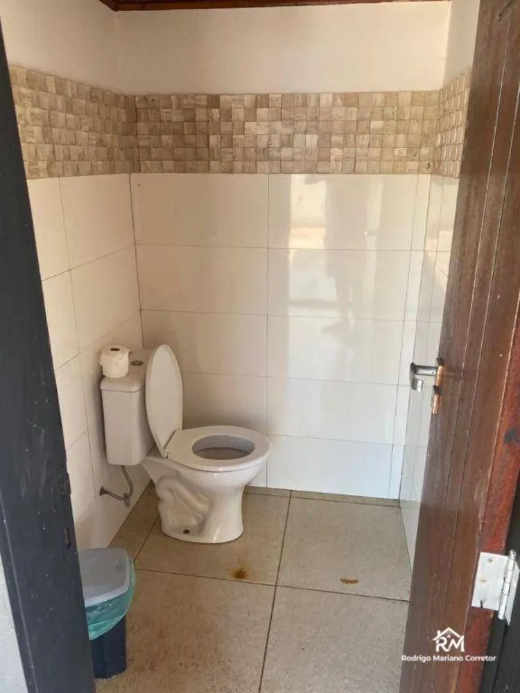 Casa, 4 quartos, 221 m² - Foto 2