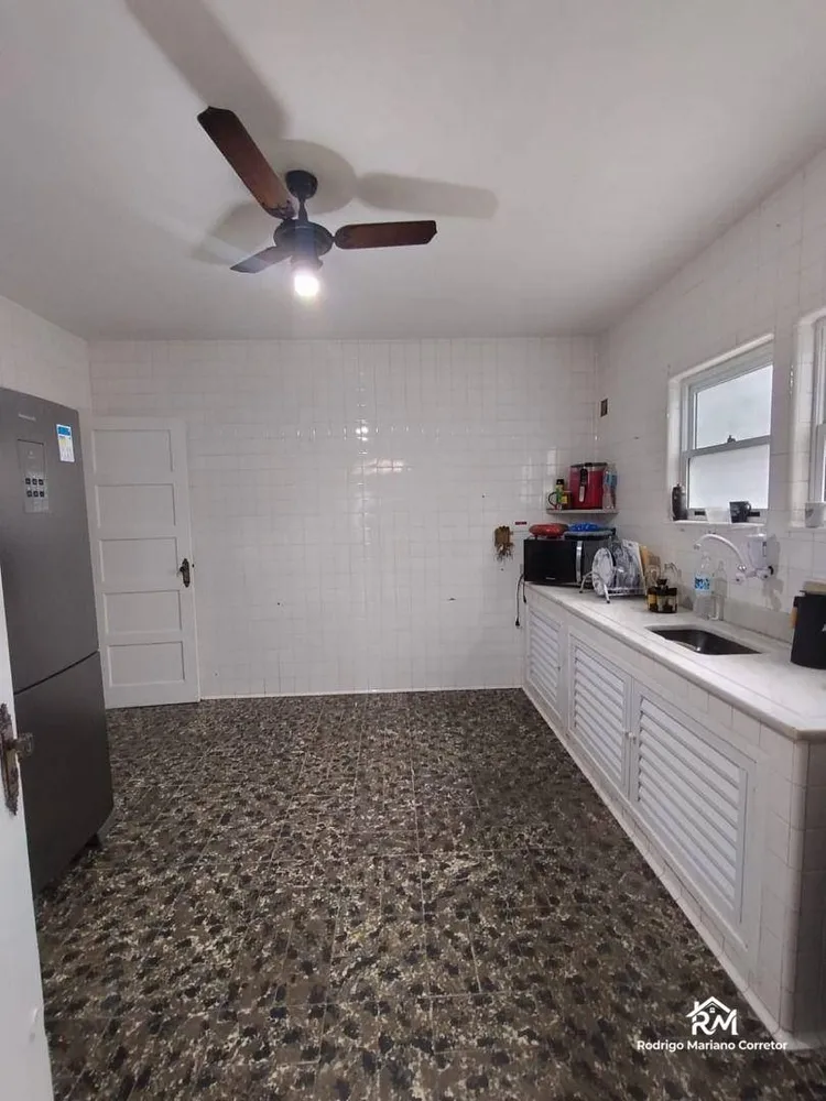 Casa, 4 quartos, 290 m² - Foto 13