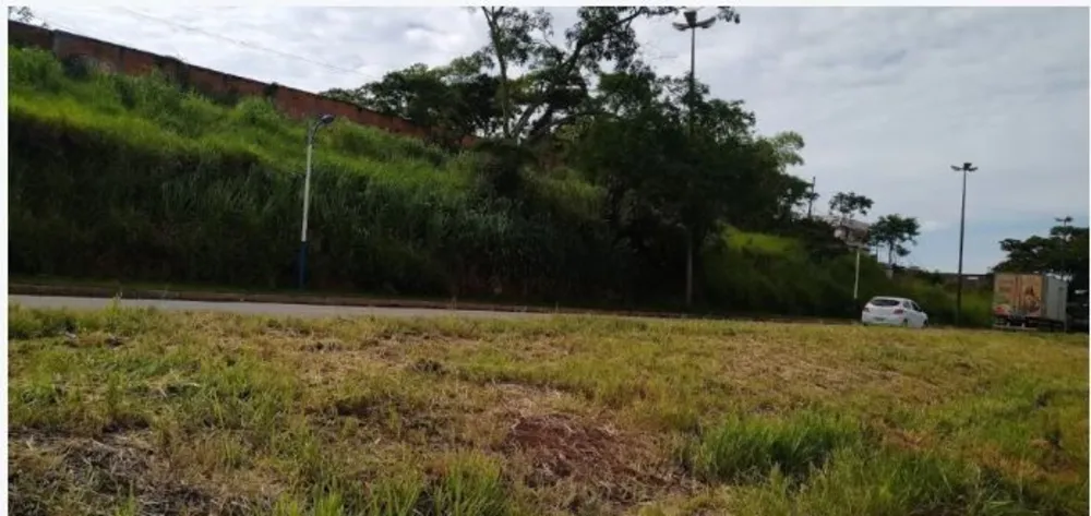 Terreno, 3240 m² - Foto 3
