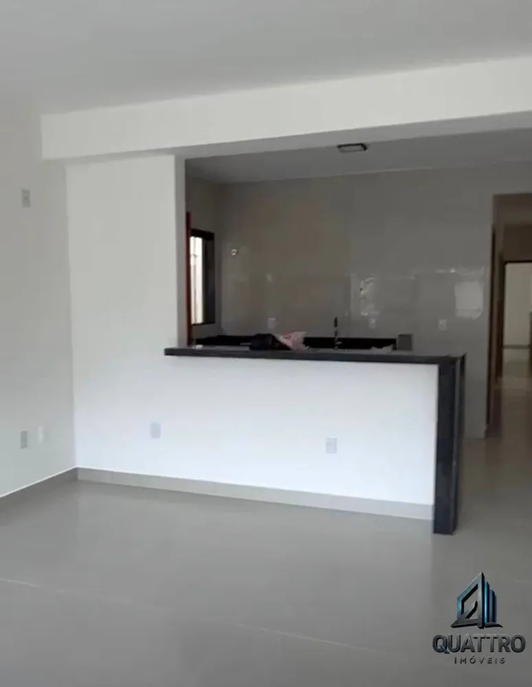 Casa, 3 quartos, 105 m² - Foto 2