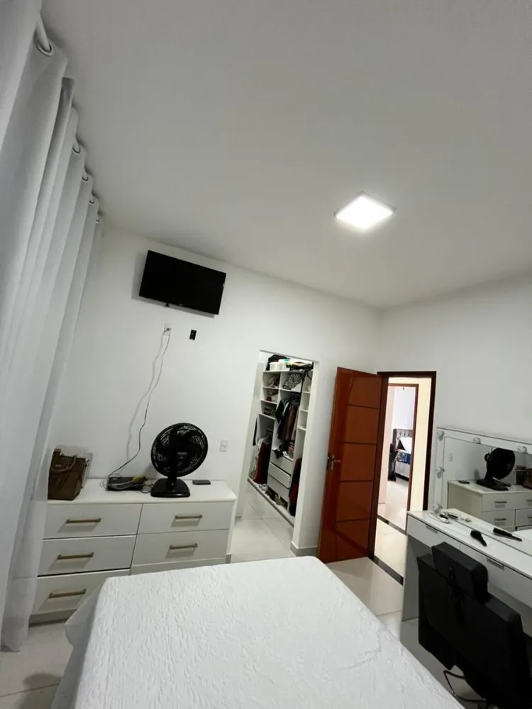 Casa, 5 quartos, 150 m² - Foto 2