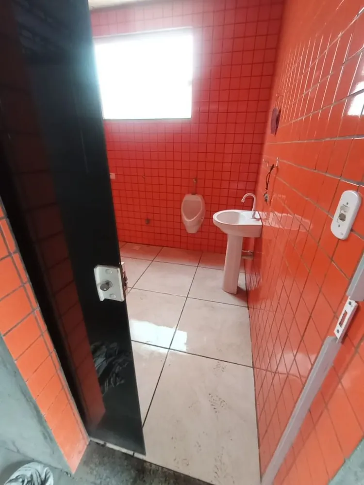 Depósito-Galpão, 680 m² - Foto 1