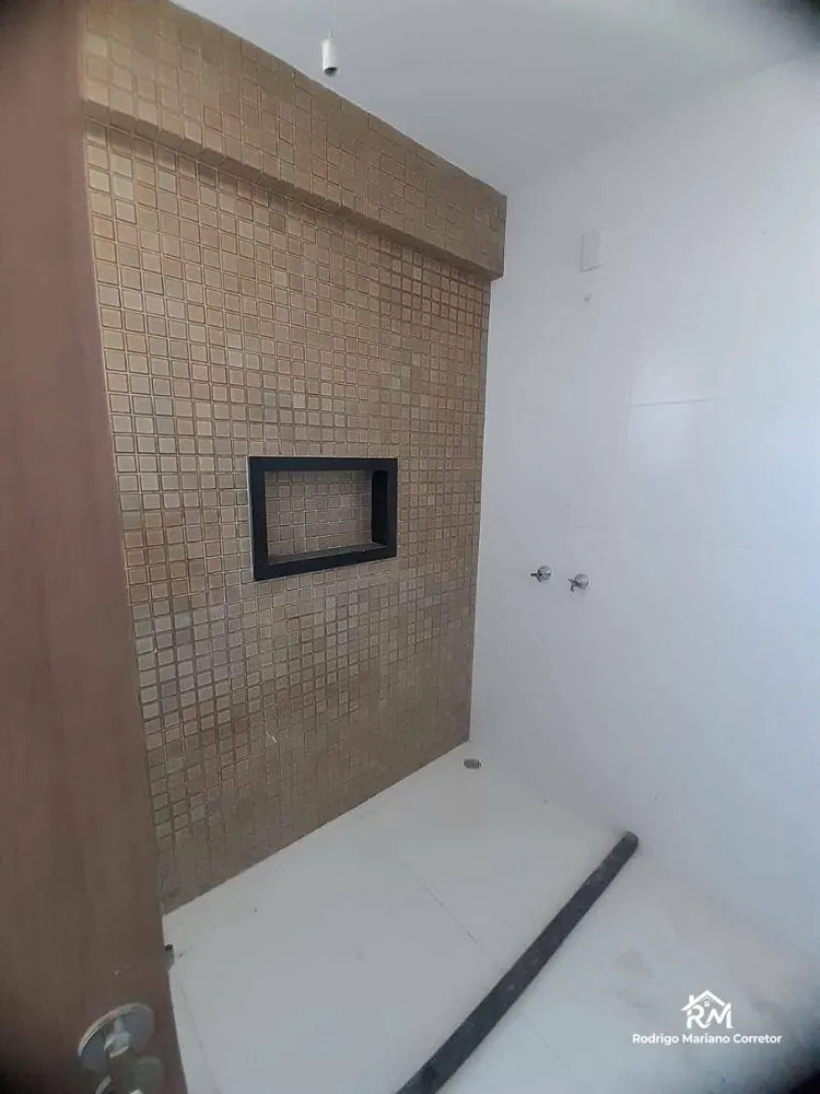 Cobertura, 3 quartos, 216 m² - Foto 6