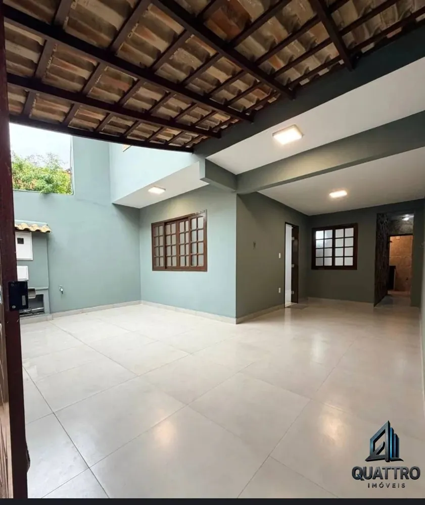 Casa, 3 quartos, 193 m² - Foto 2