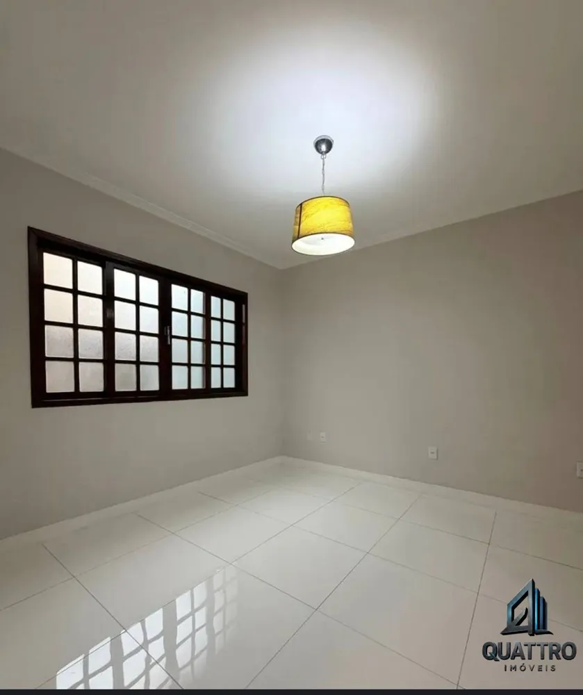 Casa, 3 quartos, 193 m² - Foto 3