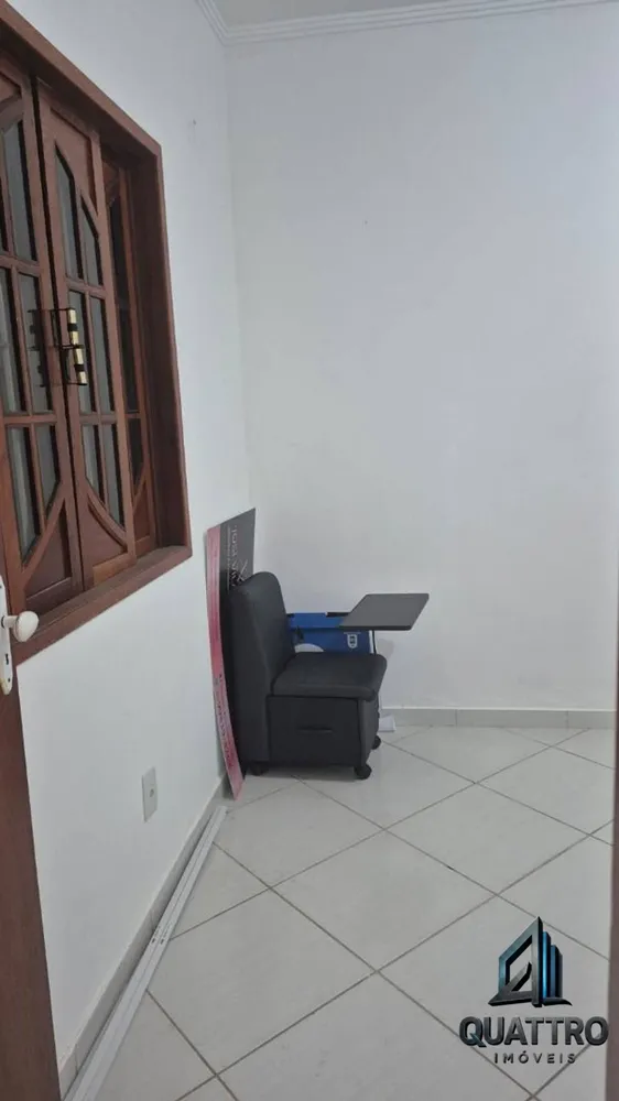 Casa, 5 quartos, 220 m² - Foto 9