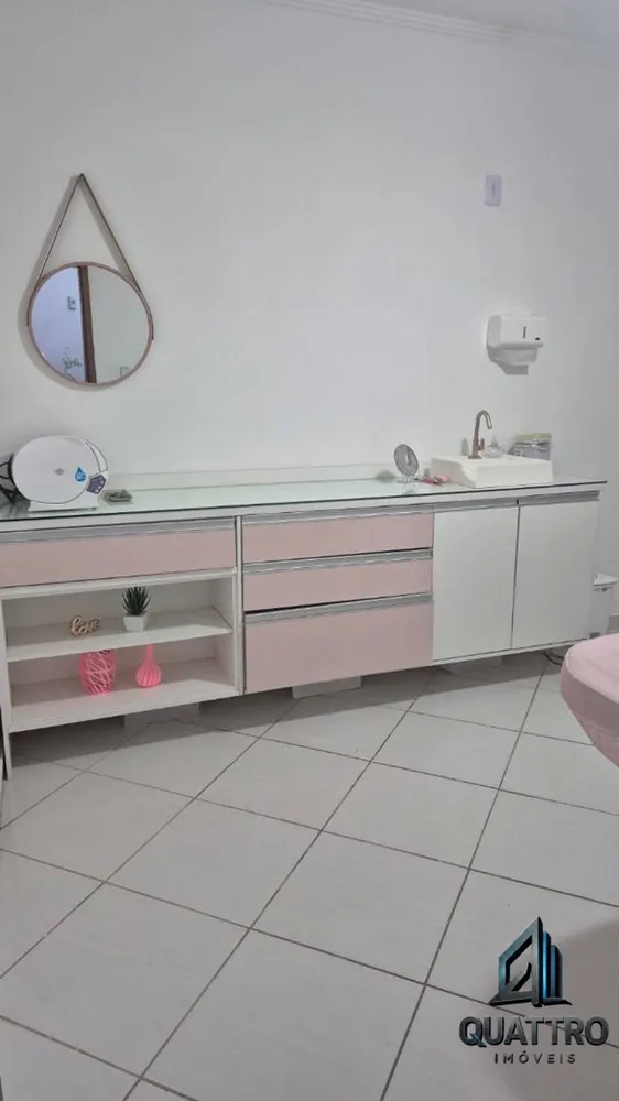 Casa, 5 quartos, 220 m² - Foto 17