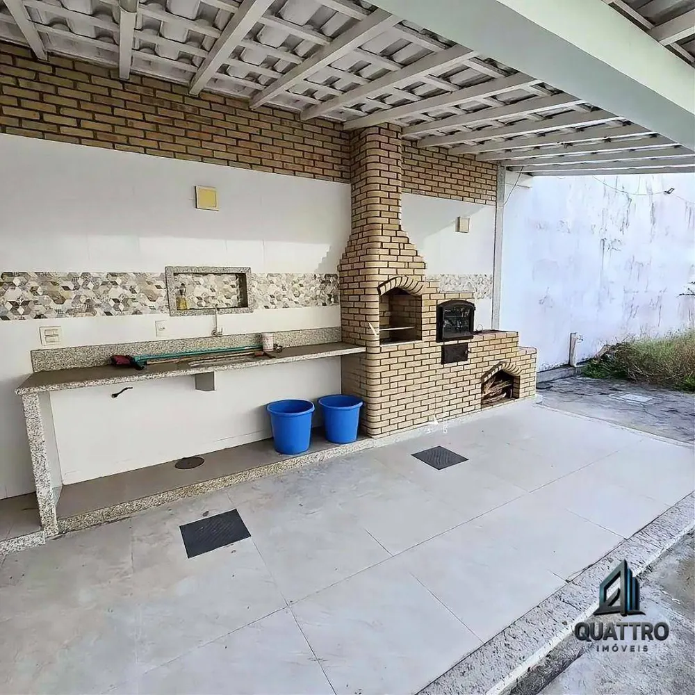 Casa, 4 quartos, 293 m² - Foto 2