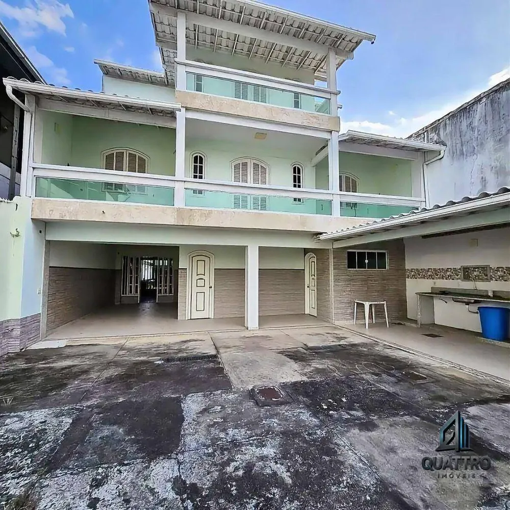 Casa, 4 quartos, 293 m² - Foto 1