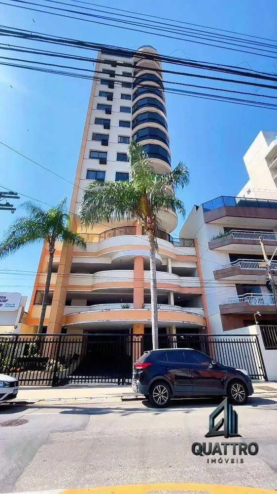 Apartamento, 3 quartos, 110 m² - Foto 1