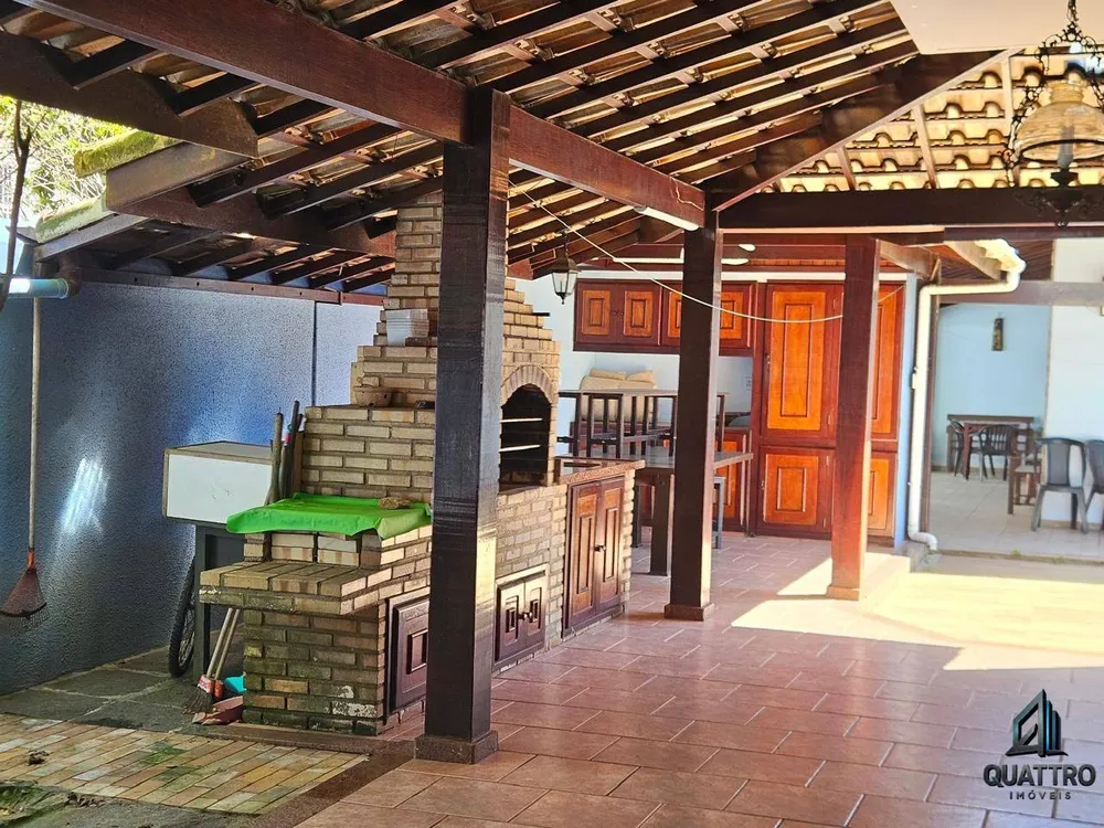 Casa, 6 quartos, 300 m² - Foto 3