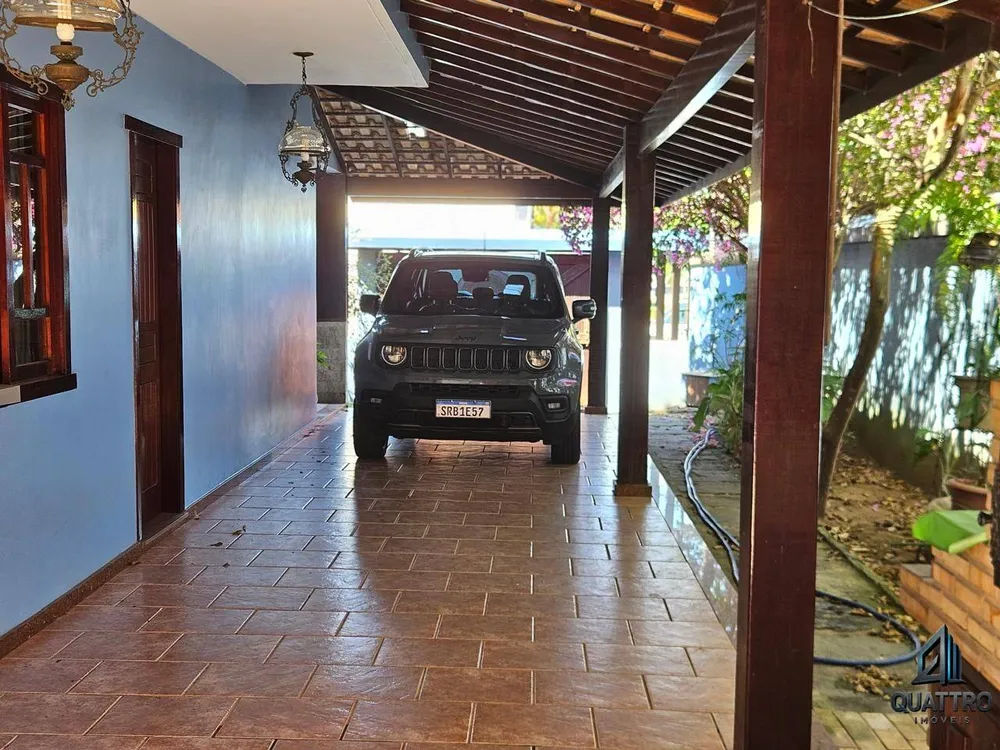 Casa, 6 quartos, 300 m² - Foto 4