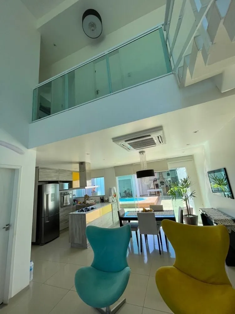 Casa, 3 quartos, 370 m² - Foto 1