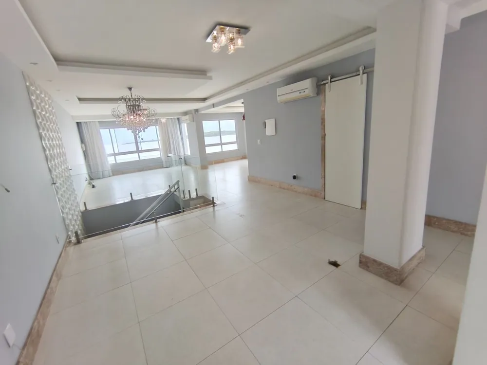 Casa, 4 quartos, 245 m² - Foto 32