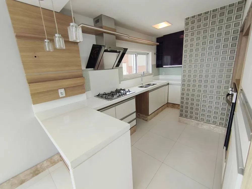 Casa, 4 quartos, 245 m² - Foto 24