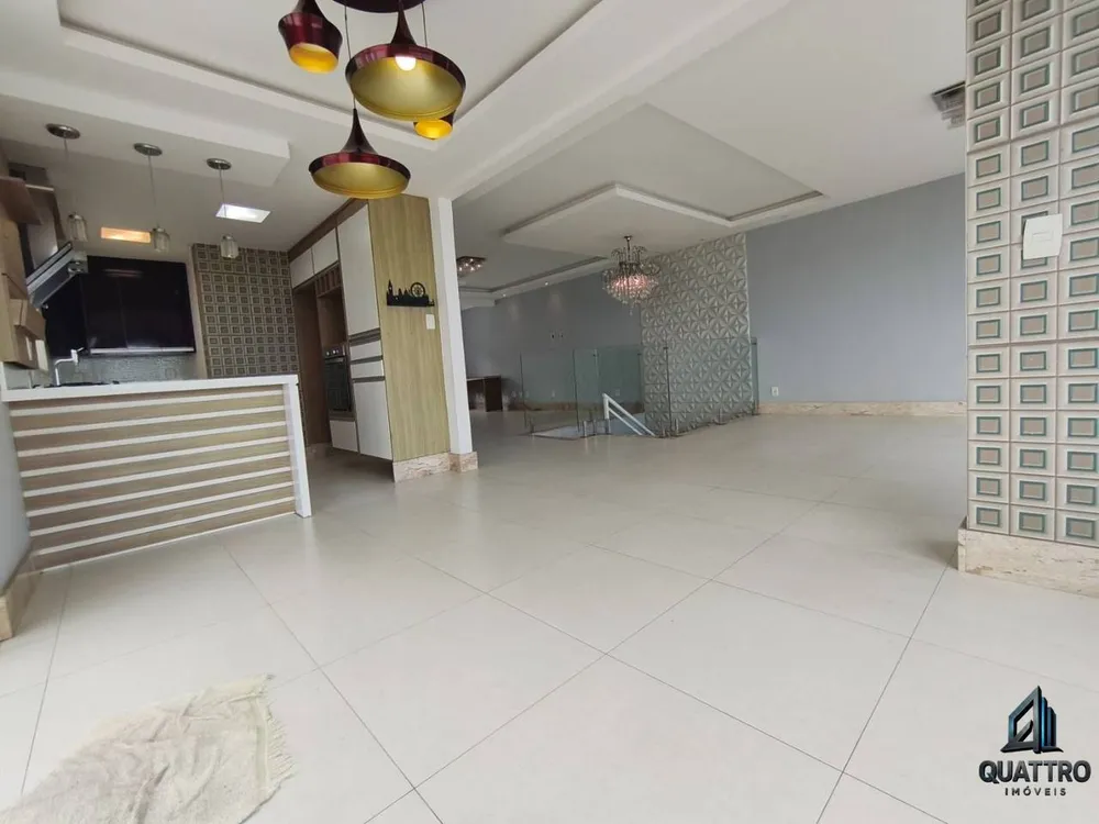 Casa, 4 quartos, 245 m² - Foto 25