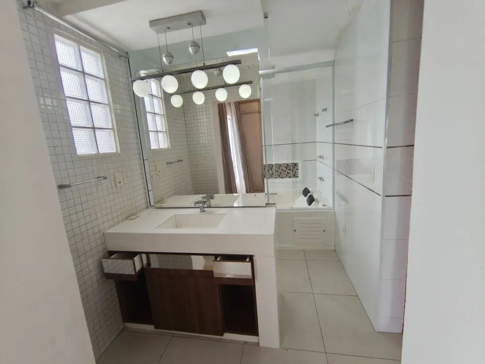 Casa, 4 quartos, 245 m² - Foto 51