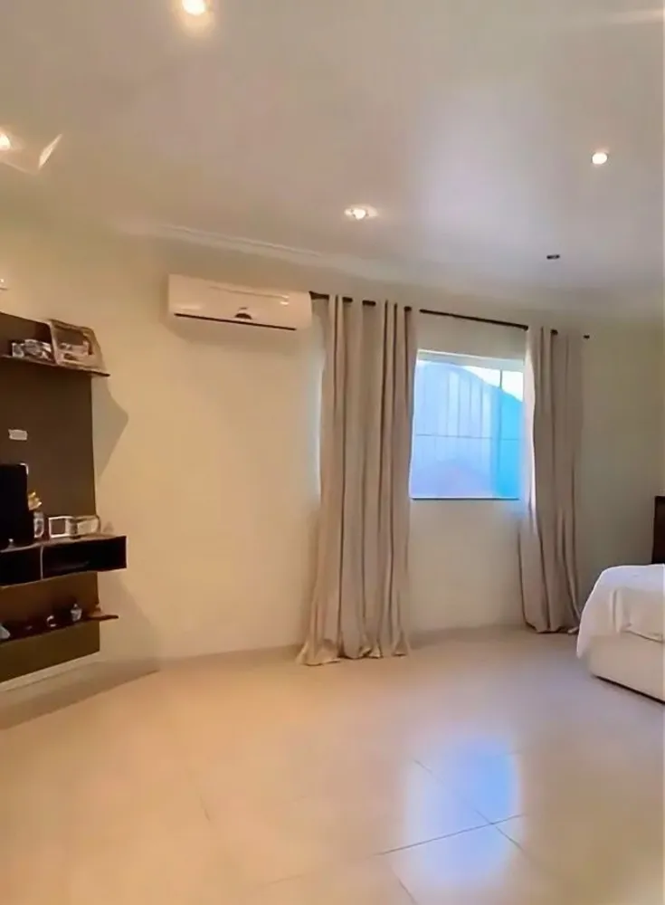 Casa, 3 quartos, 251 m² - Foto 14