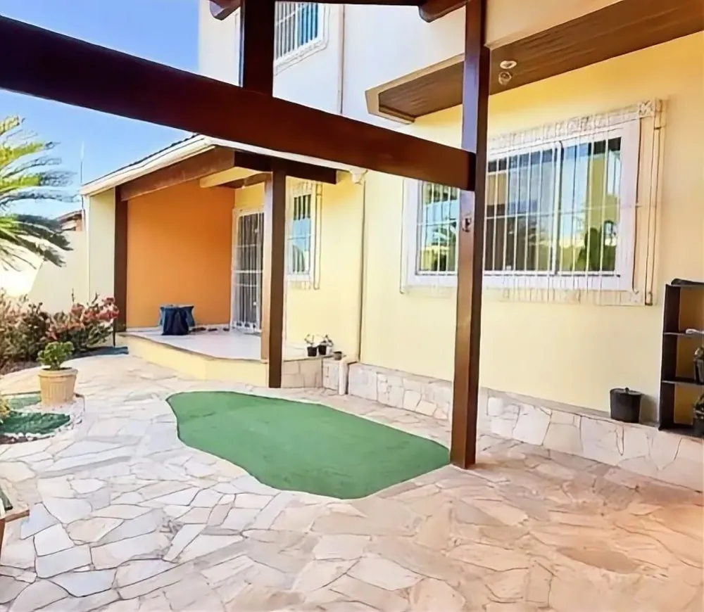 Casa, 3 quartos, 251 m² - Foto 2