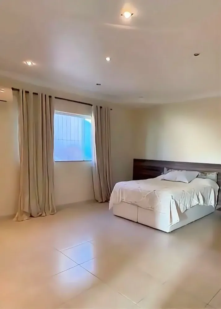 Casa, 3 quartos, 251 m² - Foto 28