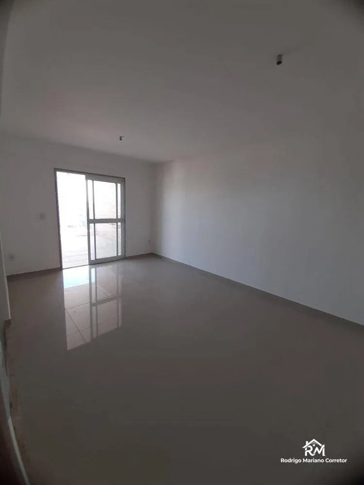 Cobertura, 3 quartos, 216 m² - Foto 4