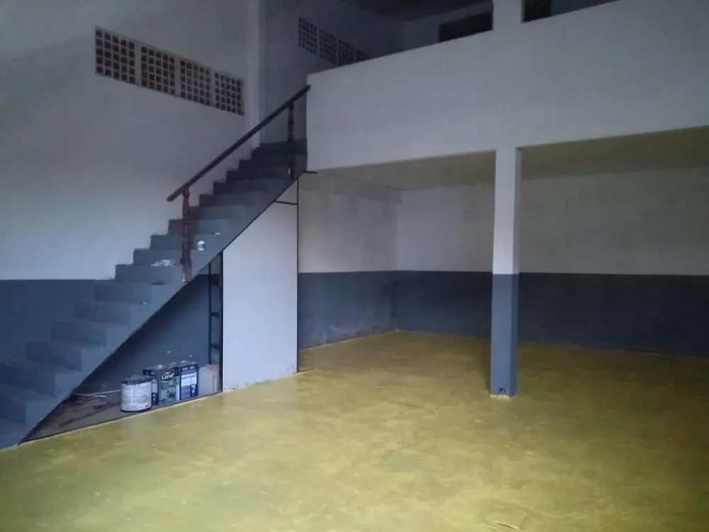 Depósito-Galpão, 240 m² - Foto 3