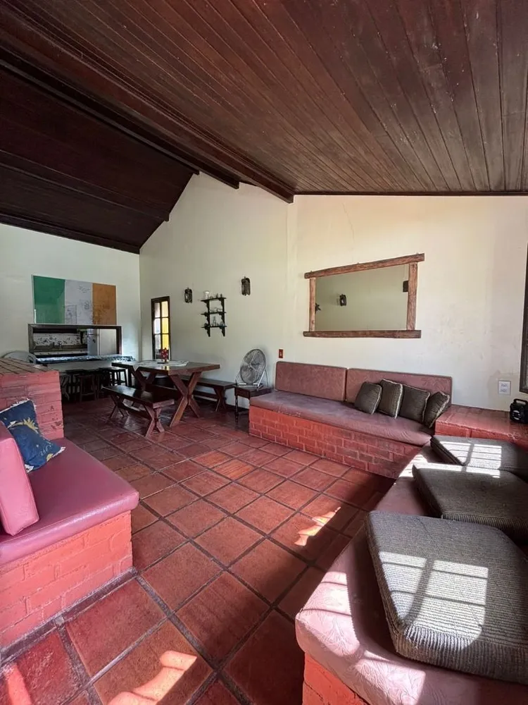 Casa, 6 quartos, 163 m² - Foto 3