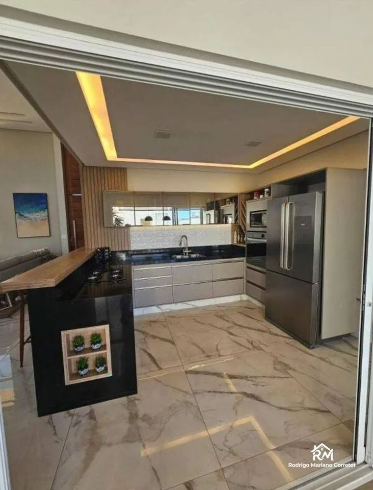 Casa, 3 quartos, 214 m² - Foto 6