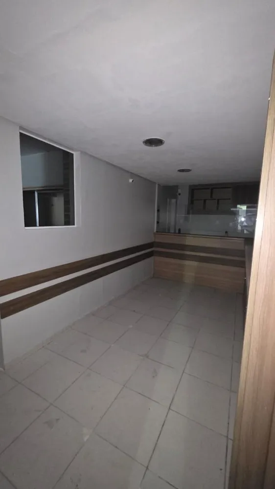 Casa, 4 quartos, 383 m² - Foto 2