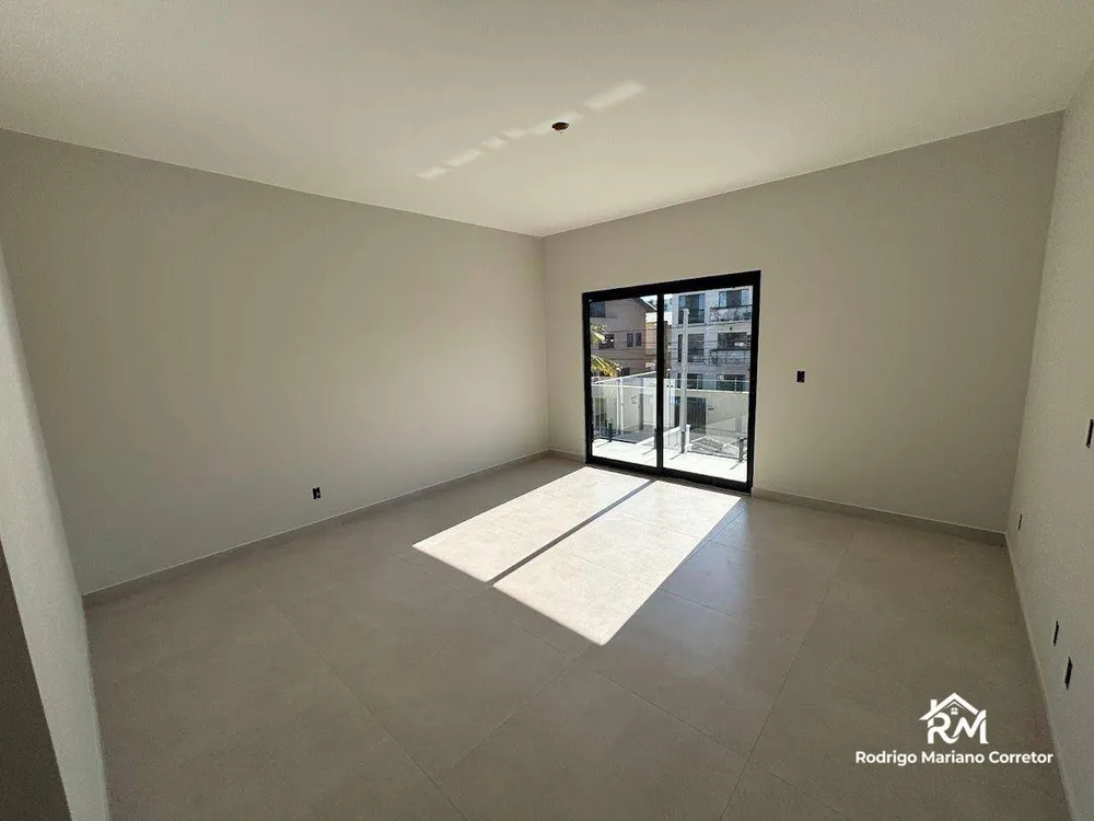 Casa, 4 quartos, 144 m² - Foto 1