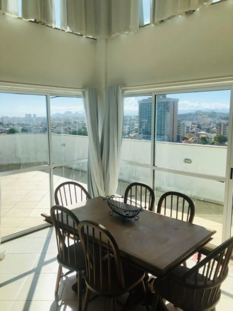 Cobertura, 4 quartos, 216 m² - Foto 1