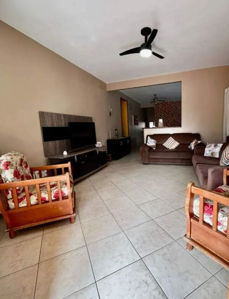 Casa, 3 quartos, 257 m² - Foto 4