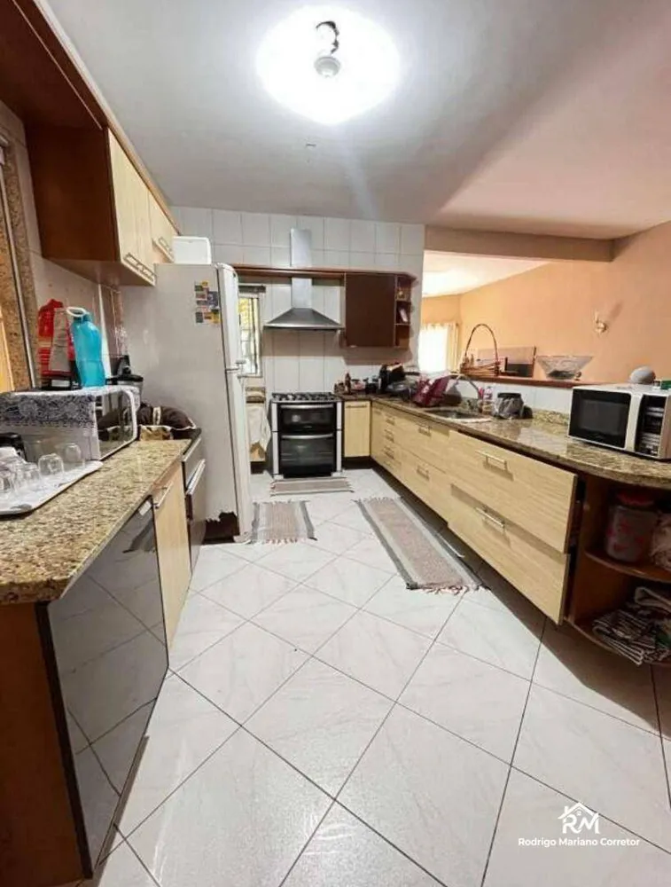 Casa, 3 quartos, 257 m² - Foto 13