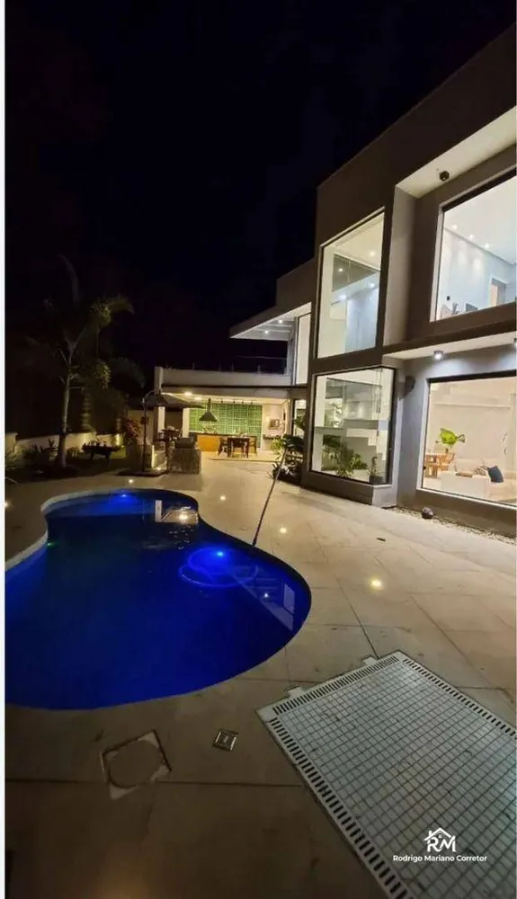 Casa, 4 quartos, 300 m² - Foto 8