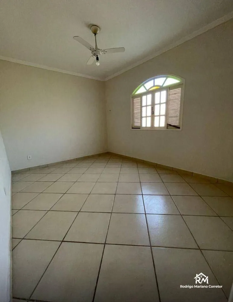 Casa, 3 quartos, 180 m² - Foto 8