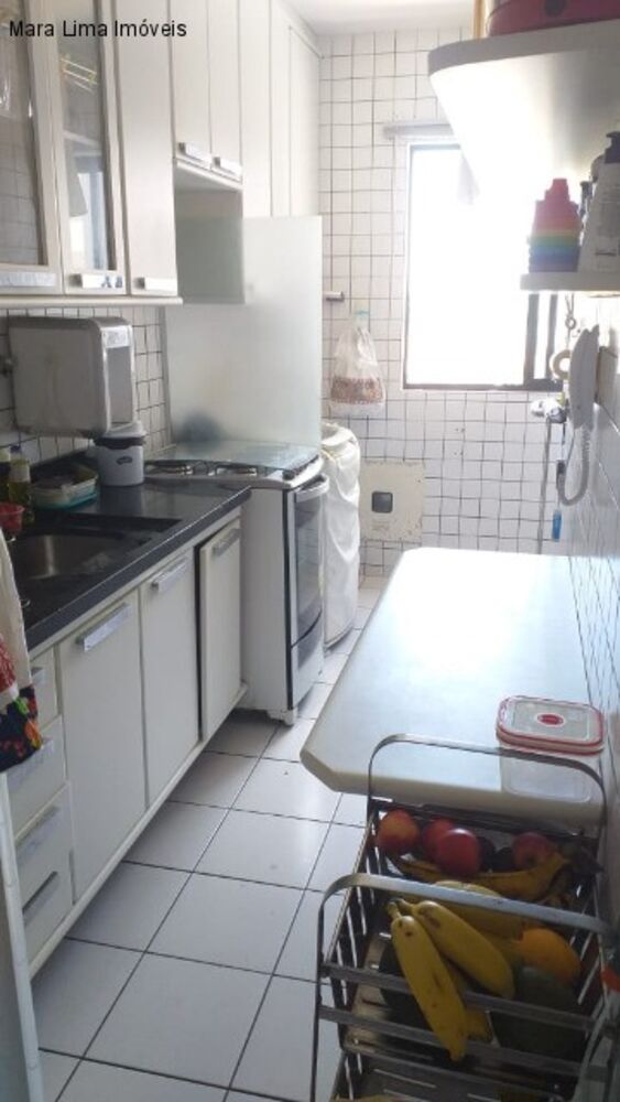 Apartamento à venda com 3 quartos, 75m² - Foto 13
