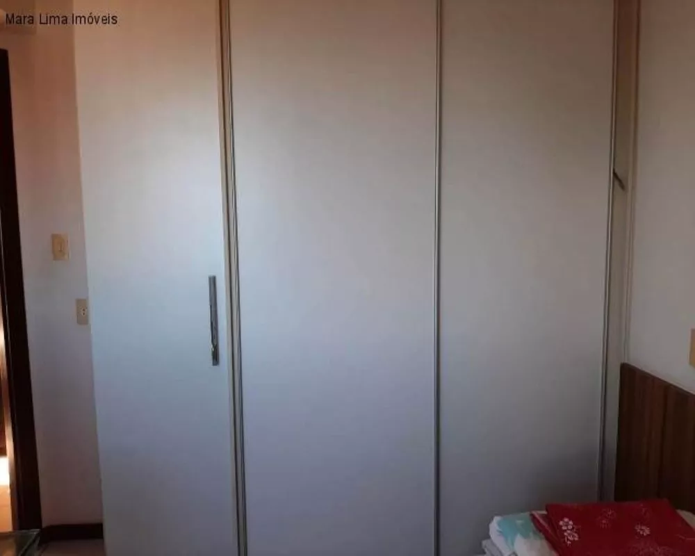 Apartamento à venda com 3 quartos, 73m² - Foto 4