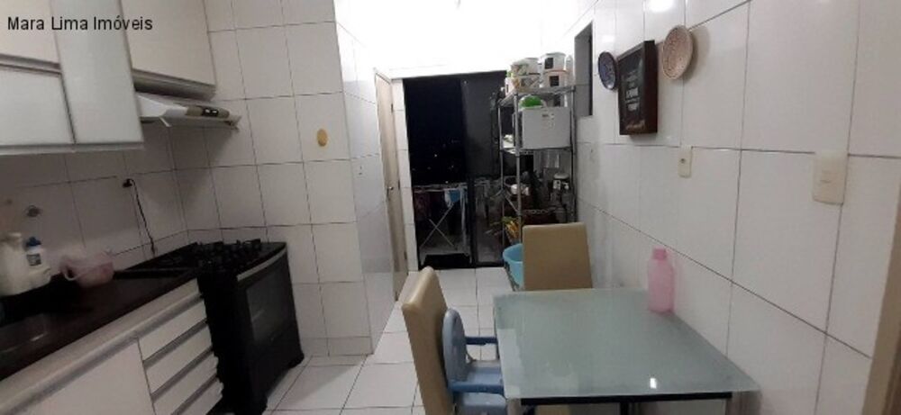 Apartamento à venda com 3 quartos, 80m² - Foto 7