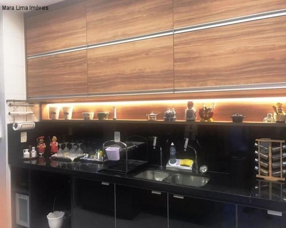 Apartamento, 3 quartos, 206 m² - Foto 1