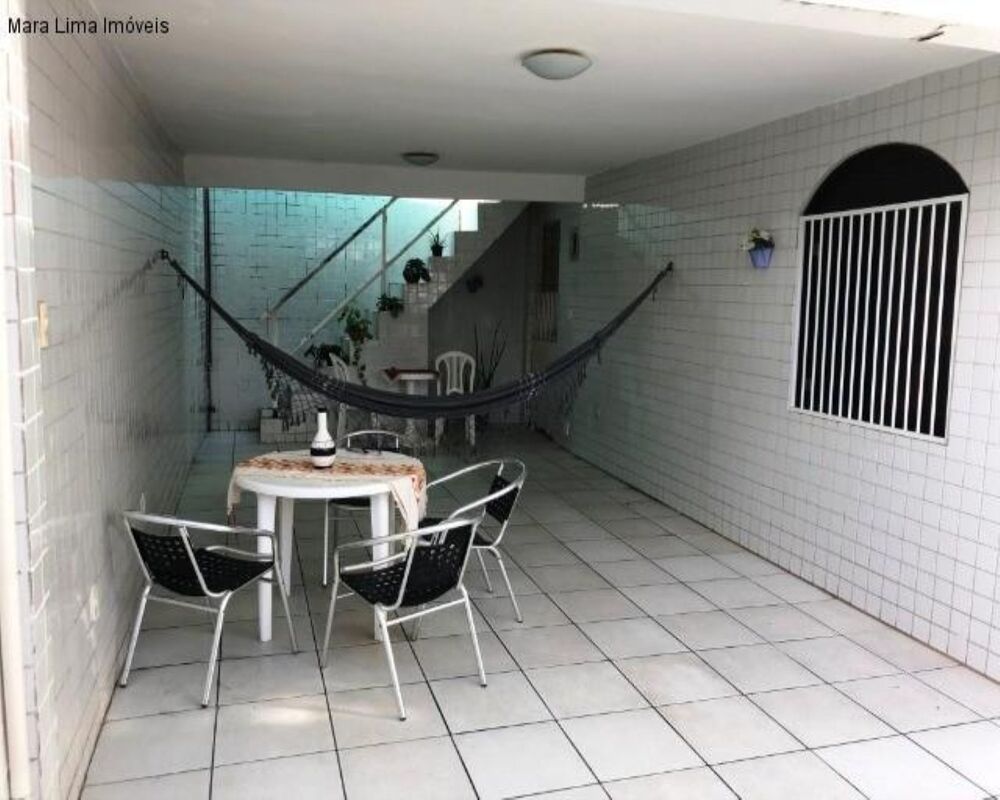 Casa, 5 quartos, 260 m² - Foto 1