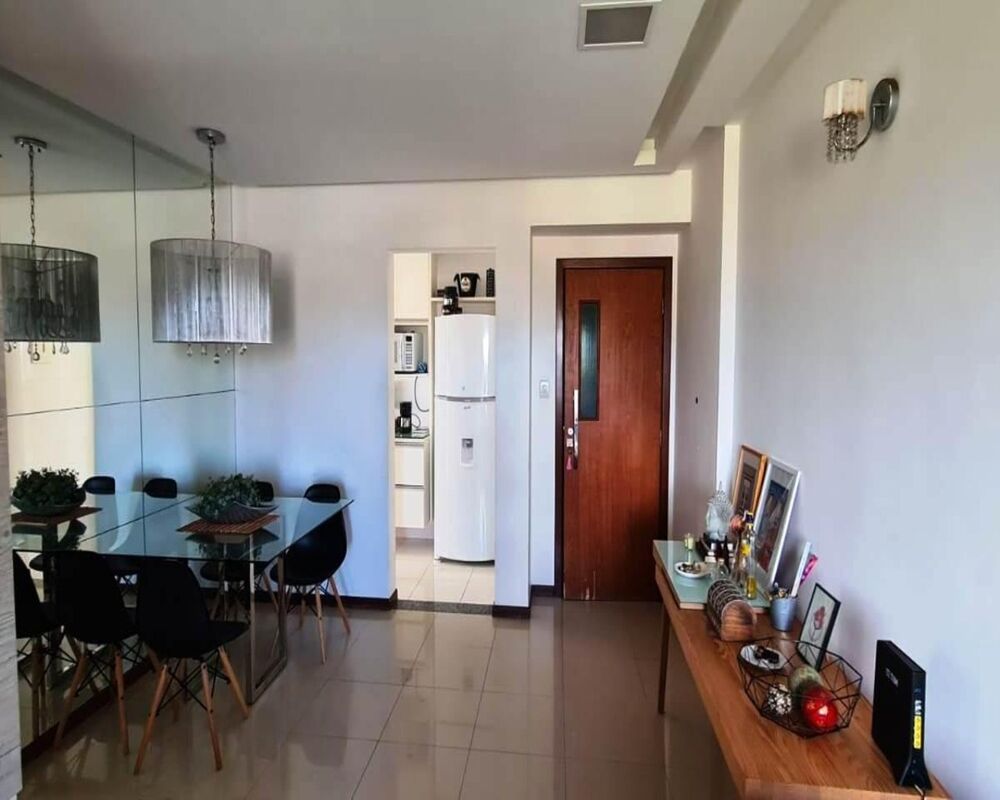 Apartamento à venda com 3 quartos, 83m² - Foto 1