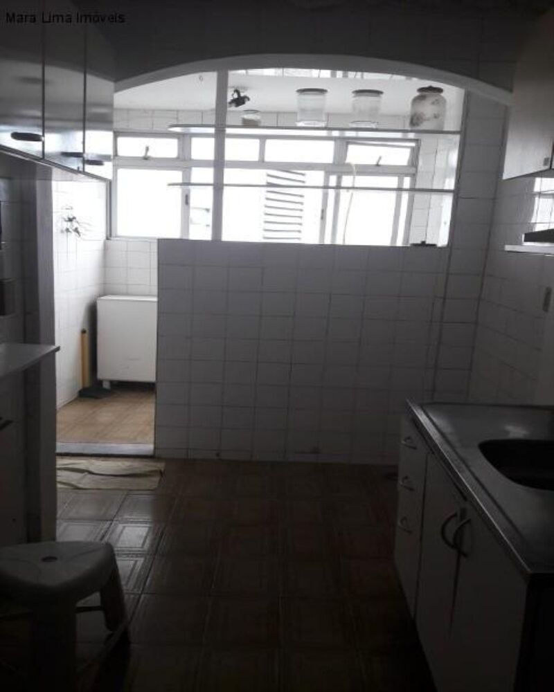 Apartamento à venda com 2 quartos, 60m² - Foto 15