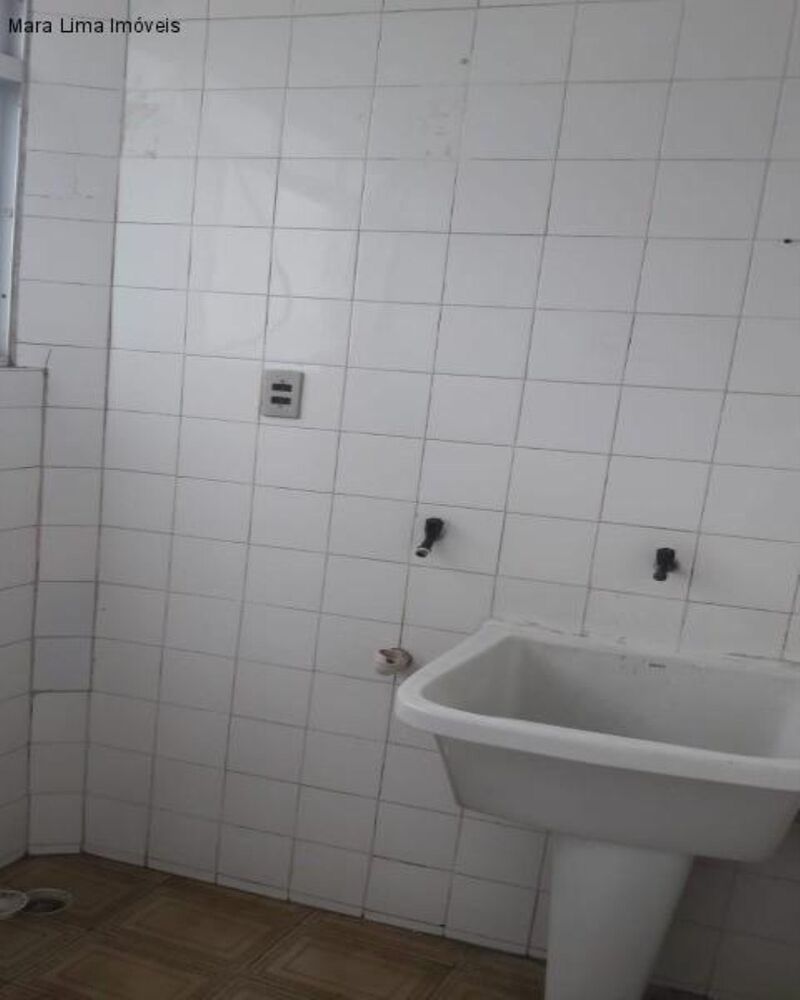 Apartamento à venda com 2 quartos, 60m² - Foto 3