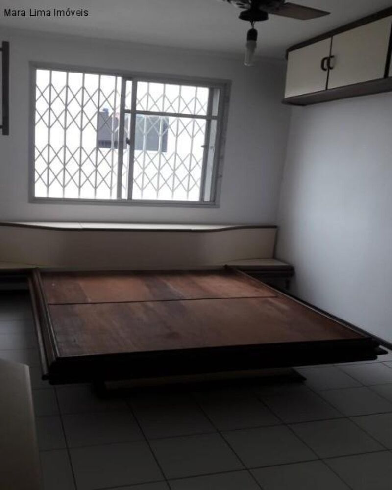 Apartamento à venda com 2 quartos, 60m² - Foto 19