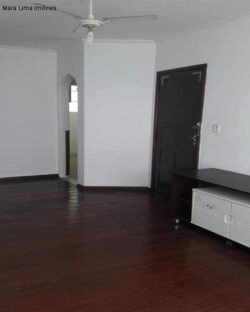 Apartamento à venda com 2 quartos, 60m² - Foto 1