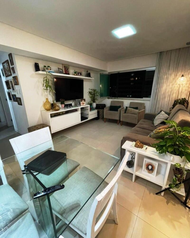 Apartamento à venda com 3 quartos, 84m² - Foto 1