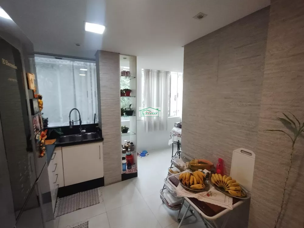 Apartamento à venda com 3 quartos, 141m² - Foto 9