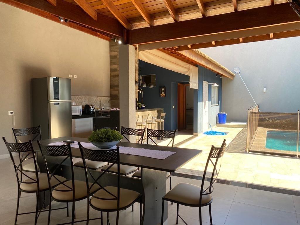 Casa à venda com 3 quartos, 218m² - Foto 7